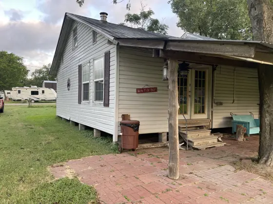 Exterior house painting — photo P013