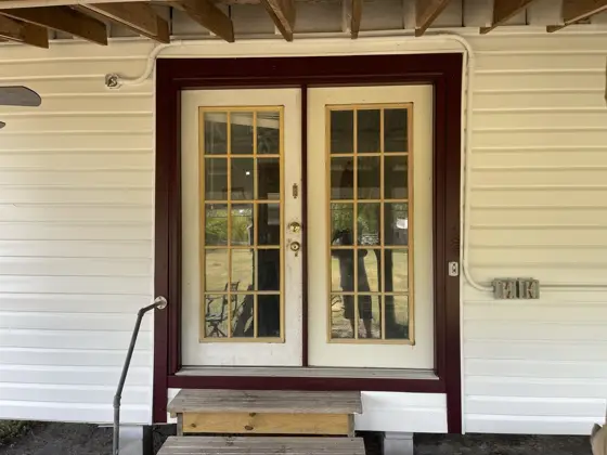 Exterior house painting — photo P019