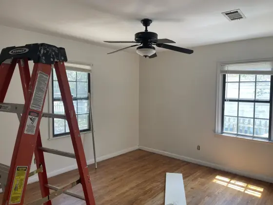 Interior painting and preparation — photo P027