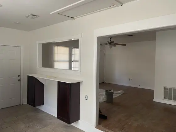 Interior painting and preparation — photo P030
