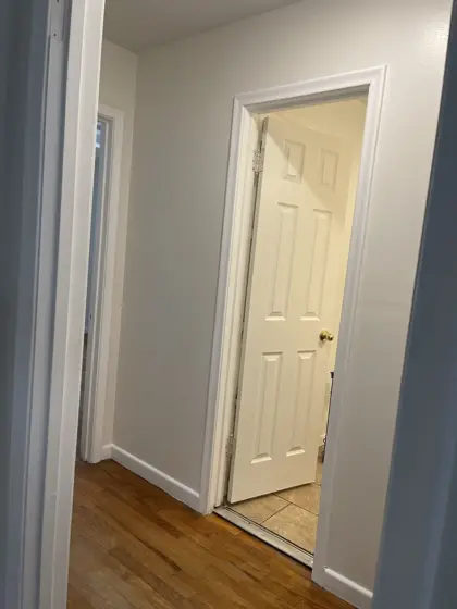 Interior painting and preparation — photo P036