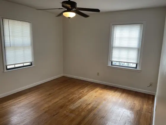 Interior painting and preparation — photo P038