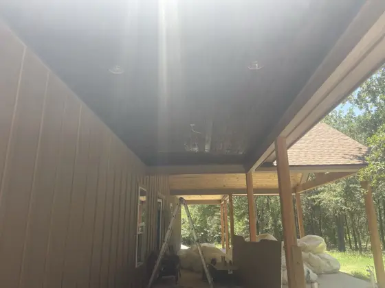 House painting and ceiling staining — photo P076