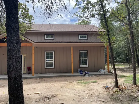 House painting and ceiling staining — photo P092