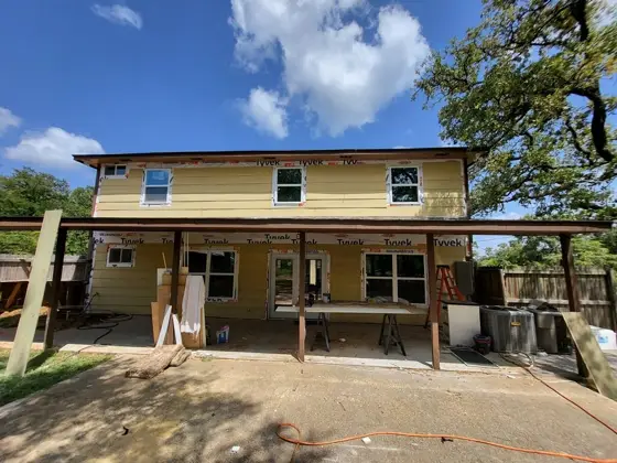 Siding replacement — photo P111