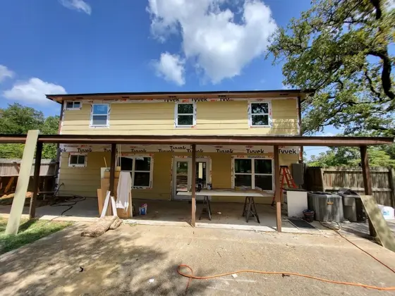 Siding replacement — photo P112