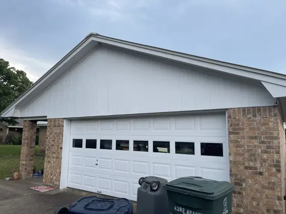 Exterior painting and trim — photo P130