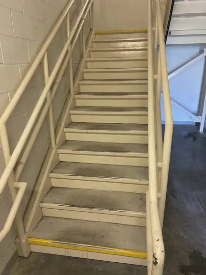 Stair and exterior pressure washing — photo P141
