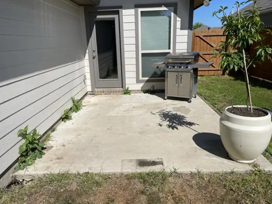 Stair and exterior pressure washing — photo P142