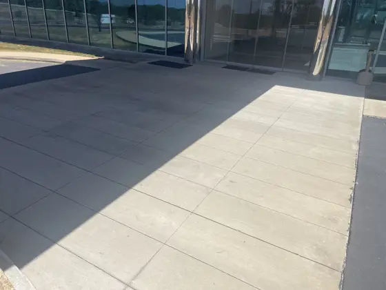 Stair and exterior pressure washing — photo P157