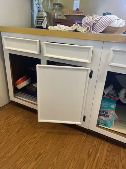 Cabinet and interior painting — photo P216