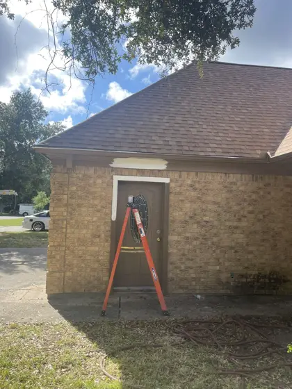 Exterior painting and finish work — photo P288