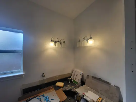 Interior renovations and finish work — photo P303