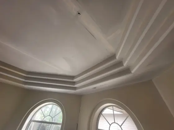 Interior renovations and finish work — photo P309