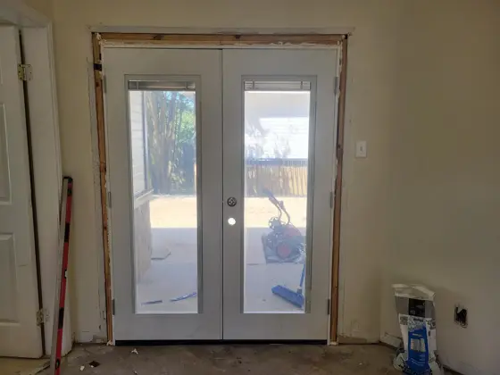 Interior renovations and finish work — photo P311