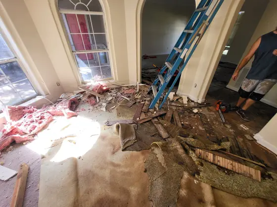 Interior renovations and finish work — photo P350