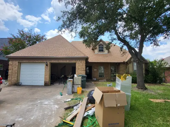 Exterior painting and finish work — photo P355