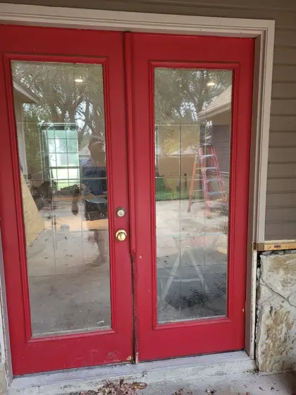Exterior painting and finish work — photo P365