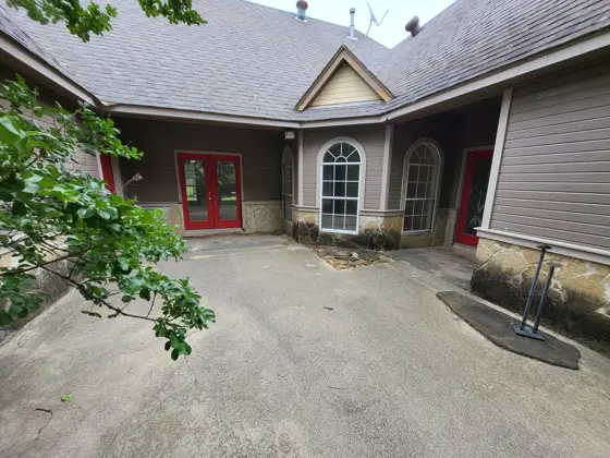 Exterior painting and finish work — photo P380