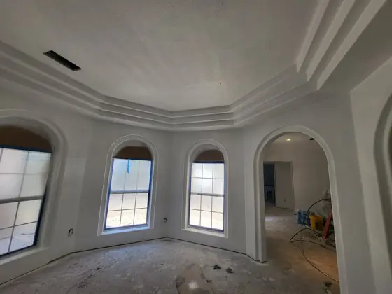 Interior renovations and finish work — photo P385
