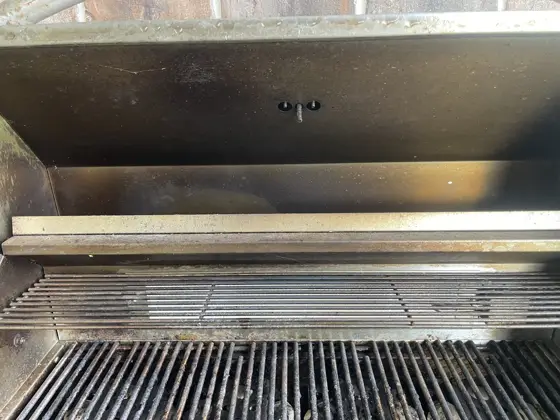 Grill cleaning and restoration — photo P416