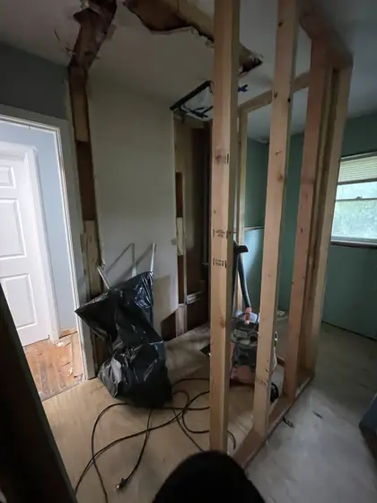 Room renovation and flooring — photo P436