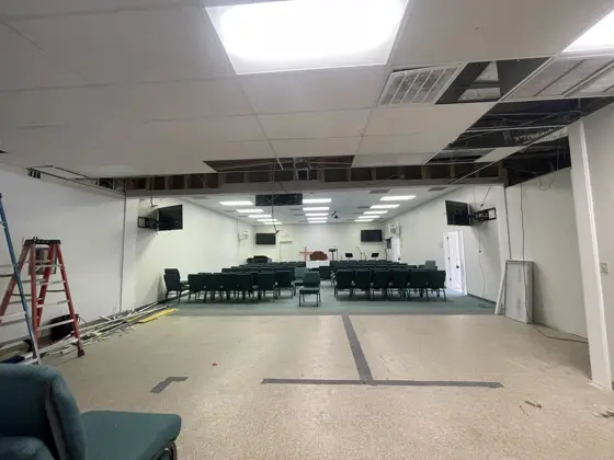Ceiling and interior finish work — photo P463