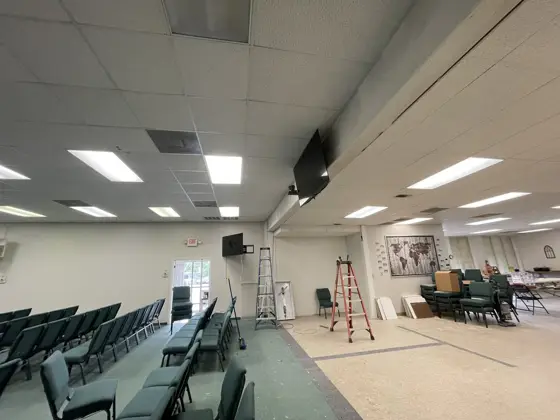 Ceiling and interior finish work — photo P470