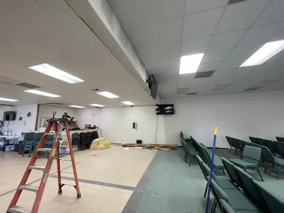 Ceiling and interior finish work — photo P471