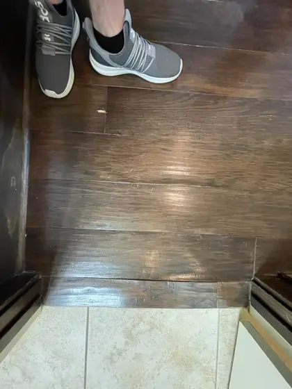 Flooring and trim details — photo P482