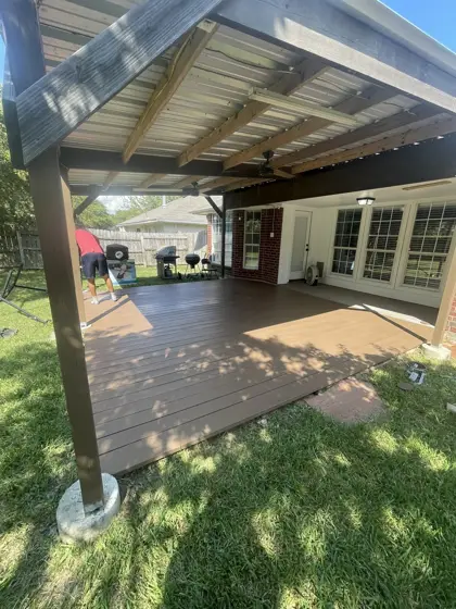 Deck refinishing — photo P509